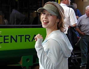 content/kelli-bts/4.jpg