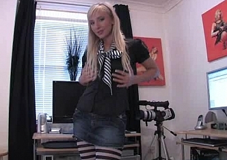 content/lucy-office/0.jpg