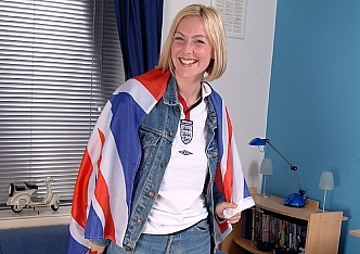 content/sarahlouise-set1/0.jpg